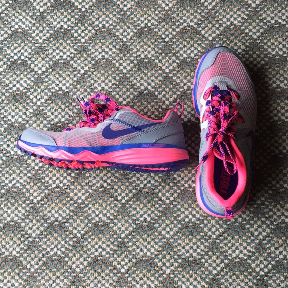 Nike dual fusion trail